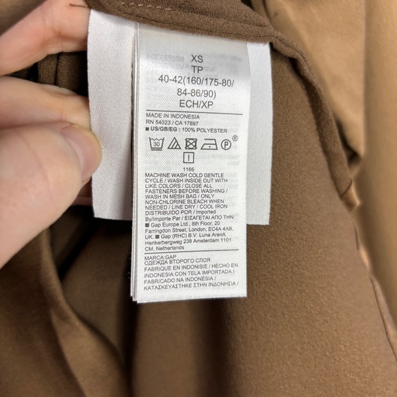 Womens Gap Button Down Blouse Brown Satin Size XS - Picture 4 of 9